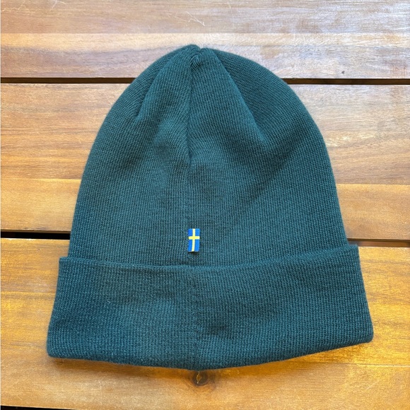 Forrest green Fjallraven Beanie Hat Unisex One Size - Picture 3 of 4